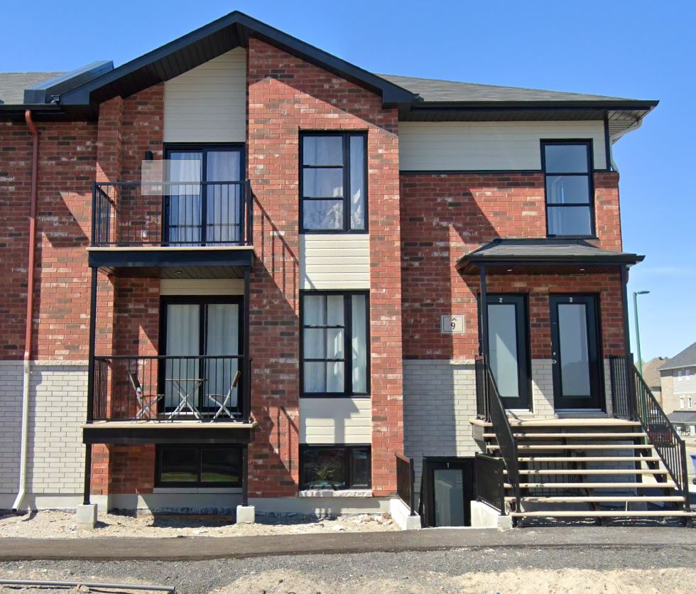 Halfred | Apartment rentals: maison with 2 bedrooms for rent, 9 Rue Du Glenbow, Gatineau