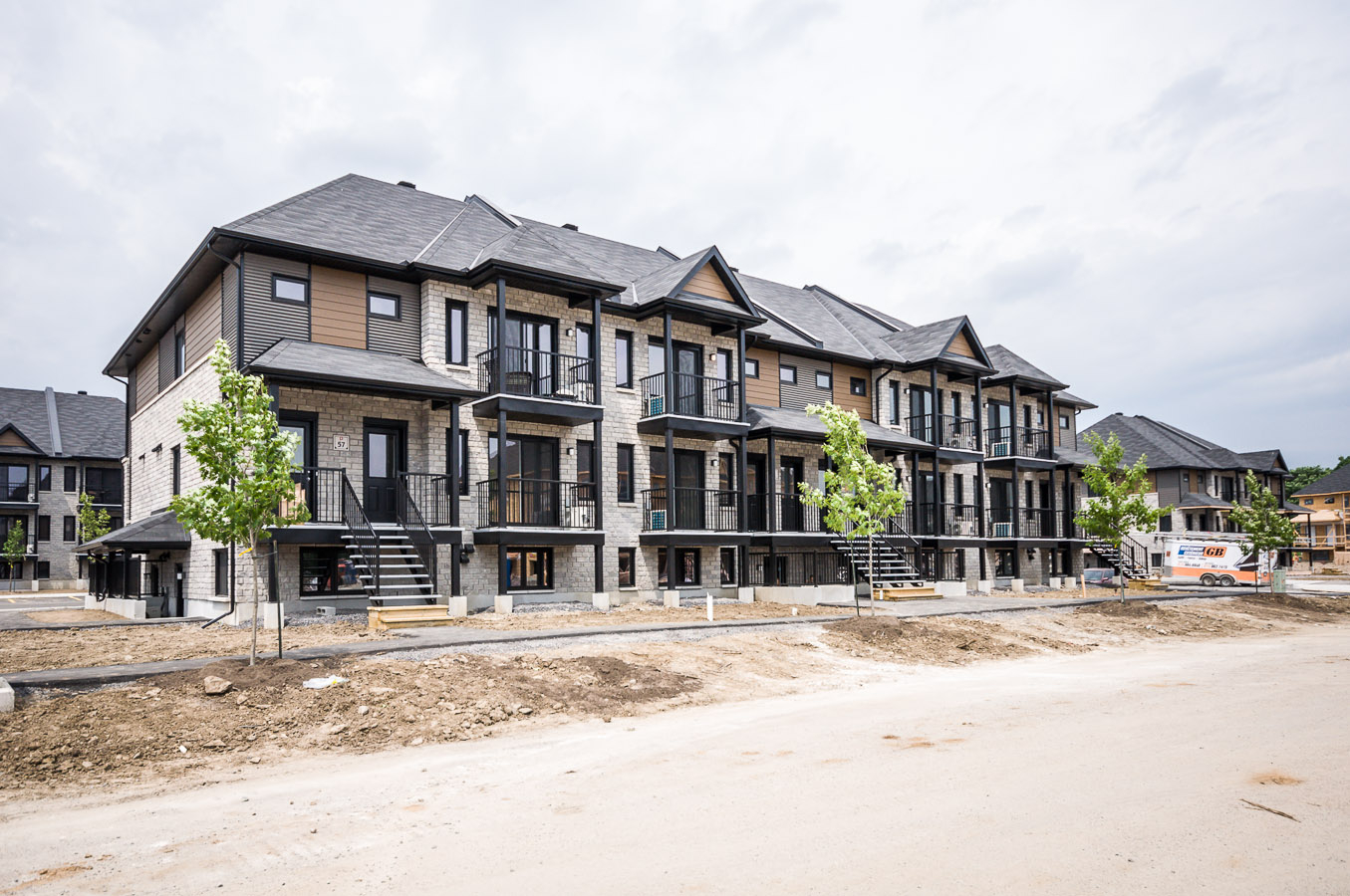 Halfred | Apartment rentals logement for rent in Gatineau: 2 bedrooms, 66 Impasse John-Roney