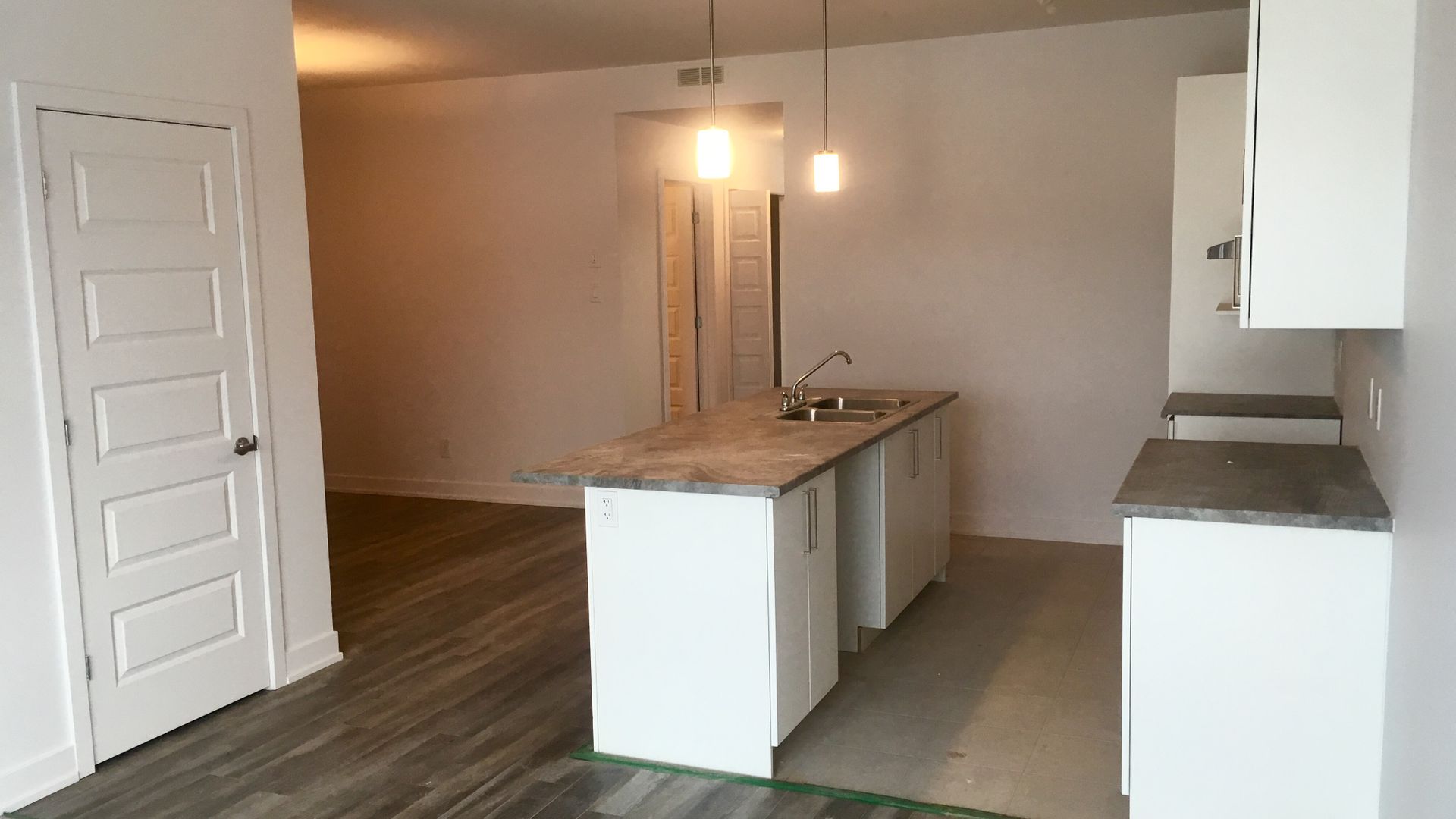 Halfred | Apartment rentals rental: unité with 3 bedrooms in Gatineau, 55 Boulevard De L'amérique-Française
