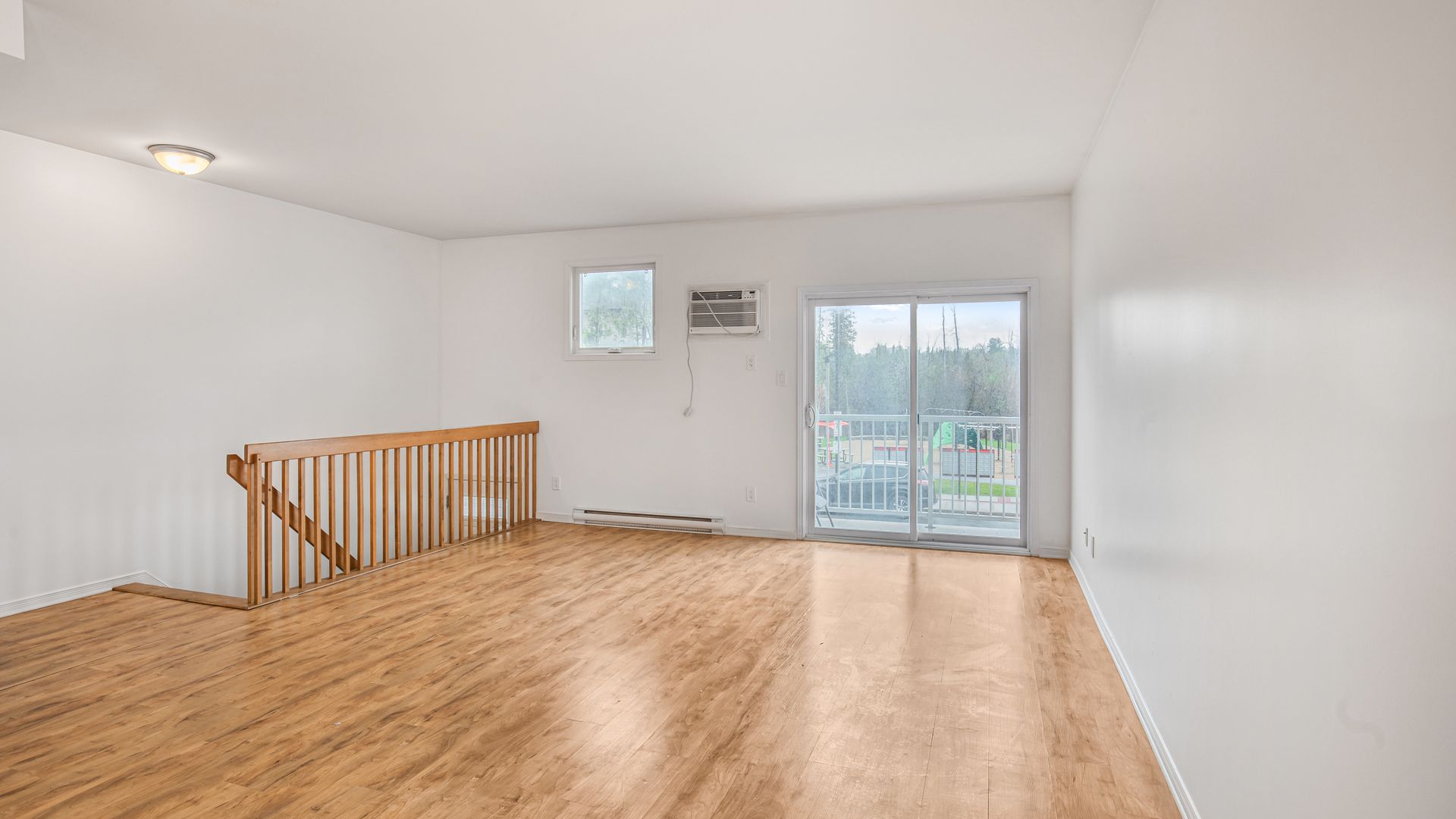 Halfred | Apartment rentals real estate: Rent this logement with 2 bedrooms in Gatineau
