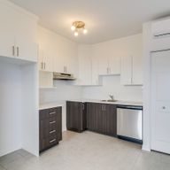 Halfred | Apartment rentals rental: unité with 1 bedrooms in Gatineau, 614 Boulevard Du Plateau