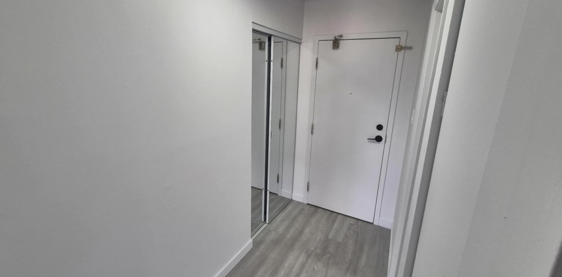 Halfred | Apartment rentals maison: 2 bedrooms for rent, 30 Rue De Matapédia, Gatineau