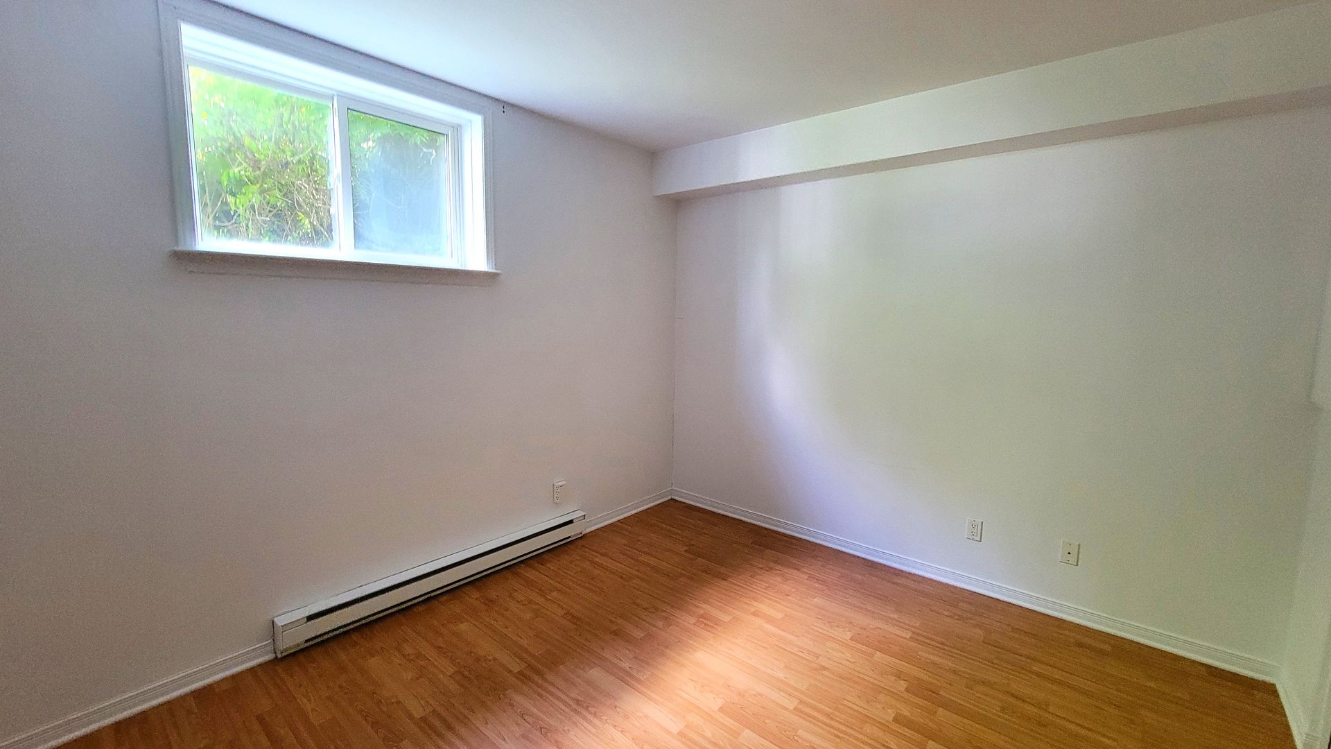 logement with 1 bedrooms for rent by Halfred | Apartment rentals, 1991 Rue Saint-Louis, Gatineau
