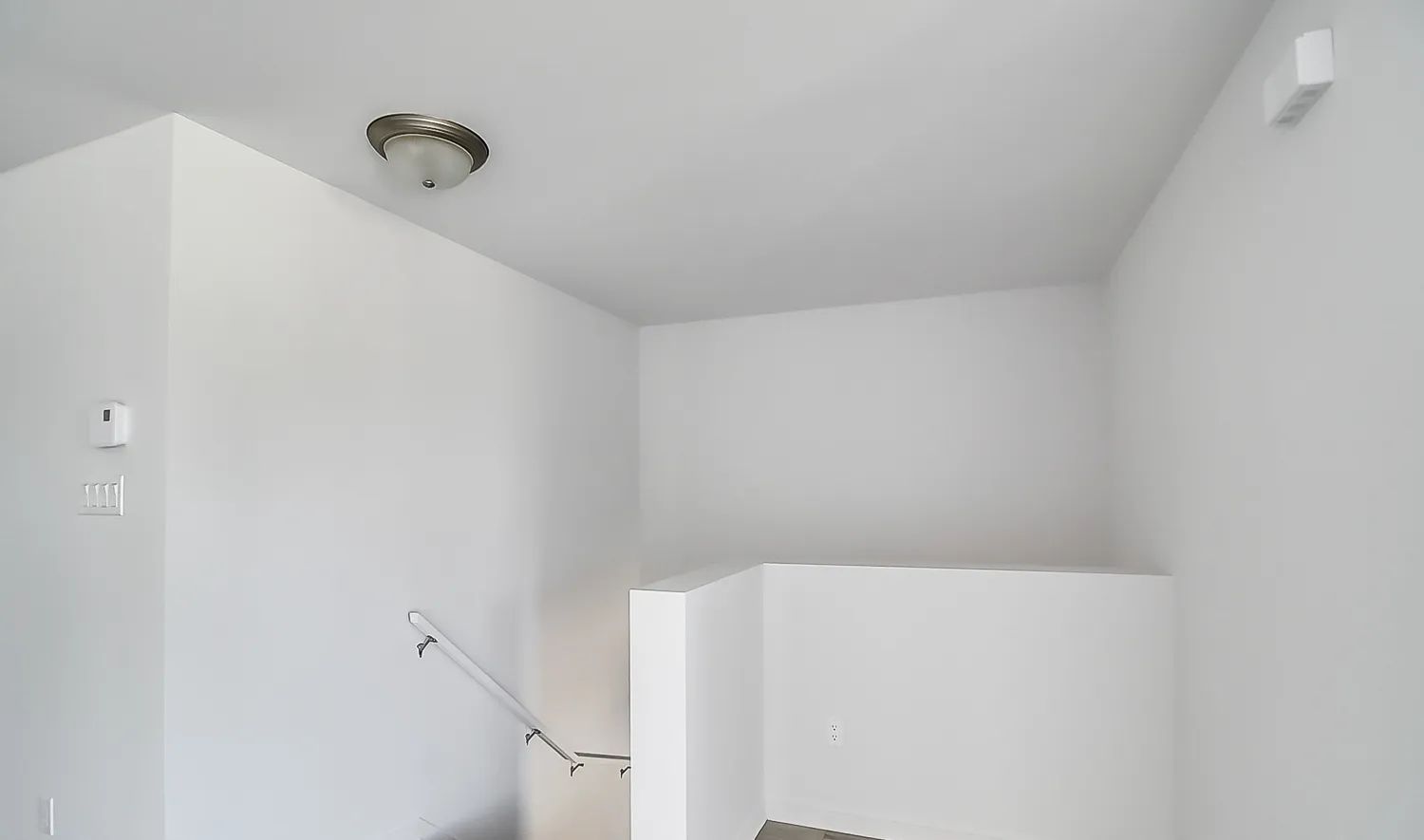Gatineau: Halfred | Apartment rentals maison for rent, 2 bedrooms, 40 Rue De La Fabrique
