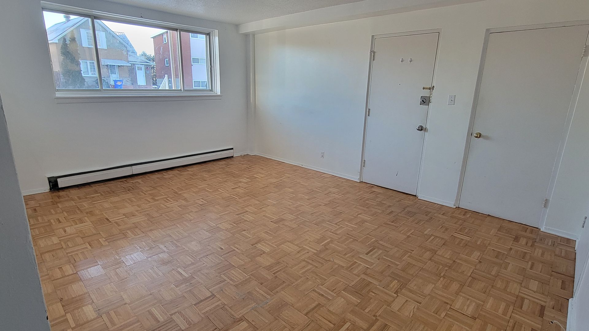 Halfred | Apartment rentals rental: maison with 2 bedrooms in Gatineau, 15 Rue Roy
