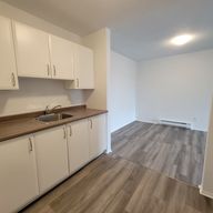 Halfred | Apartment rentals real estate: appartement with 3 bedrooms for rent, 44 Rue De Matapédia, Gatineau