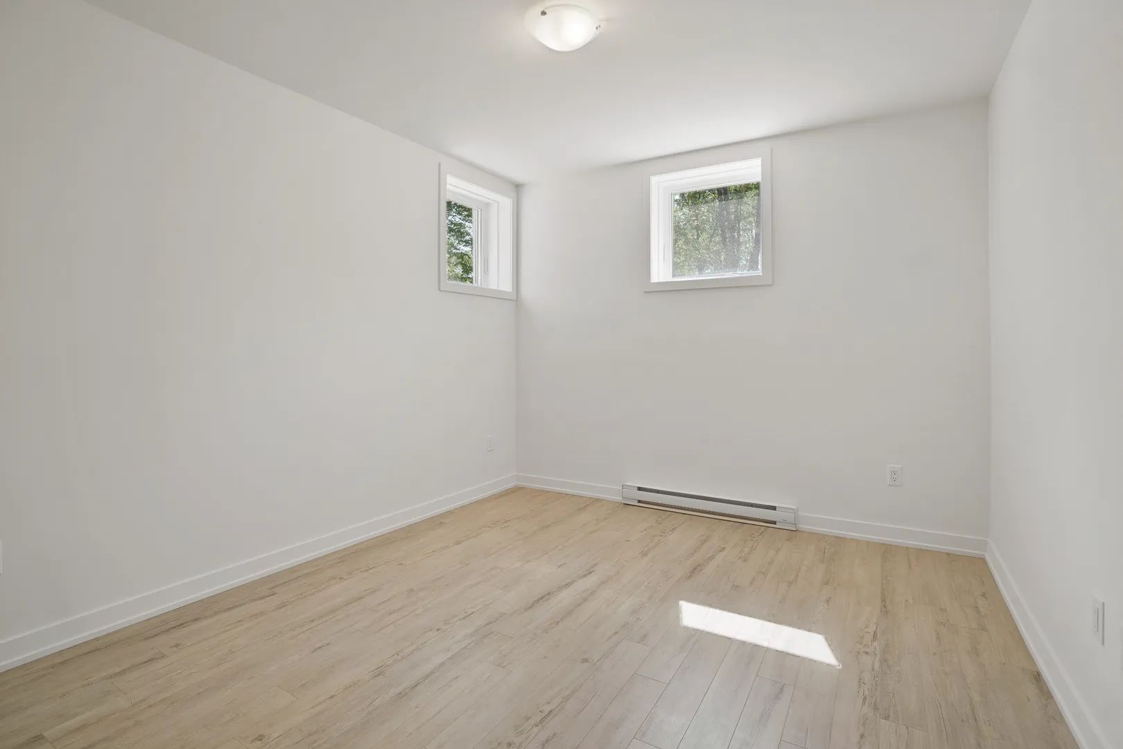 Halfred | Apartment rentals rental: logement with 2 bedrooms in Gatineau, 67 Rue Dupuis