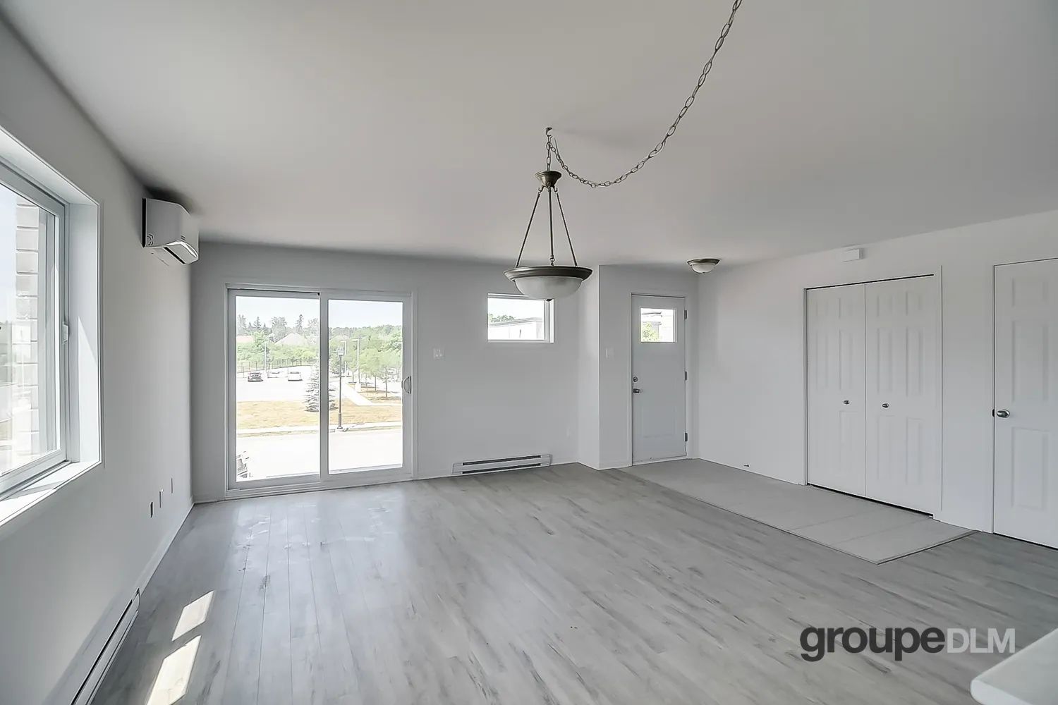 Halfred | Apartment rentals: unité for rent, 2 bedrooms, 34 Rue De La Fabrique, Gatineau