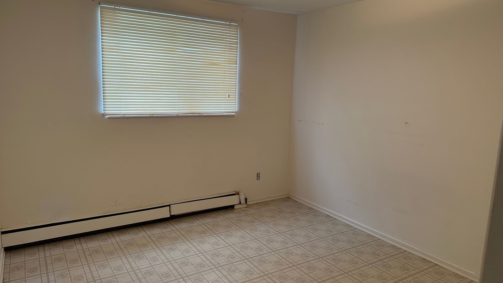 Gatineau rental: appartement with 1 bedrooms for rent, Halfred | Apartment rentals real estate