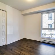 Halfred | Apartment rentals rental: logement with 3 bedrooms in Gatineau, 243 Rue De Liverpool
