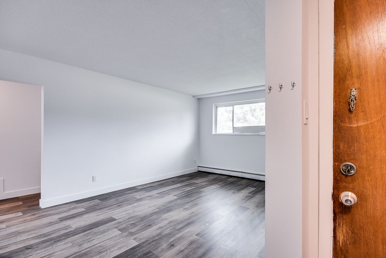 Halfred | Apartment rentals real estate: maison with 2 bedrooms for rent, 33 Rue Lemieux, Gatineau