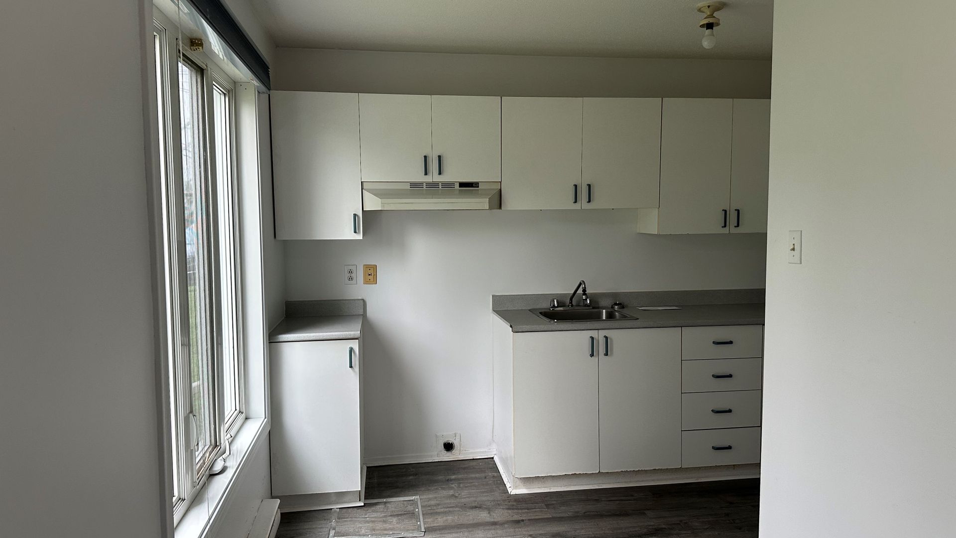 Halfred | Apartment rentals real estate: Spacious maison with 1 bedrooms for rent in Gatineau
