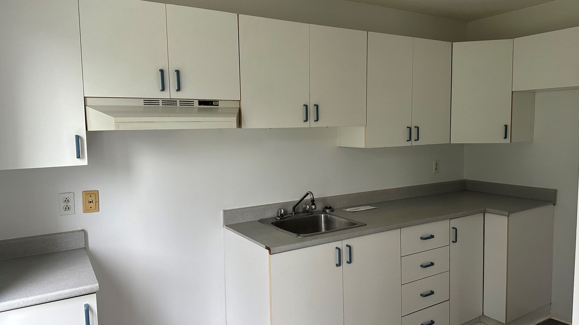 Halfred | Apartment rentals rental: maison with 1 bedrooms, 1071 Boulevard Maloney Est, Gatineau