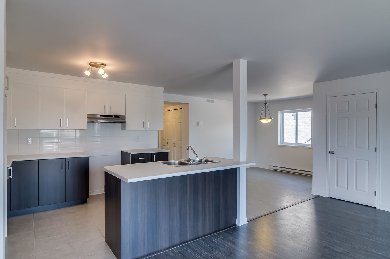 Halfred | Apartment rentals real estate: Rent this logement with 2 bedrooms in Gatineau