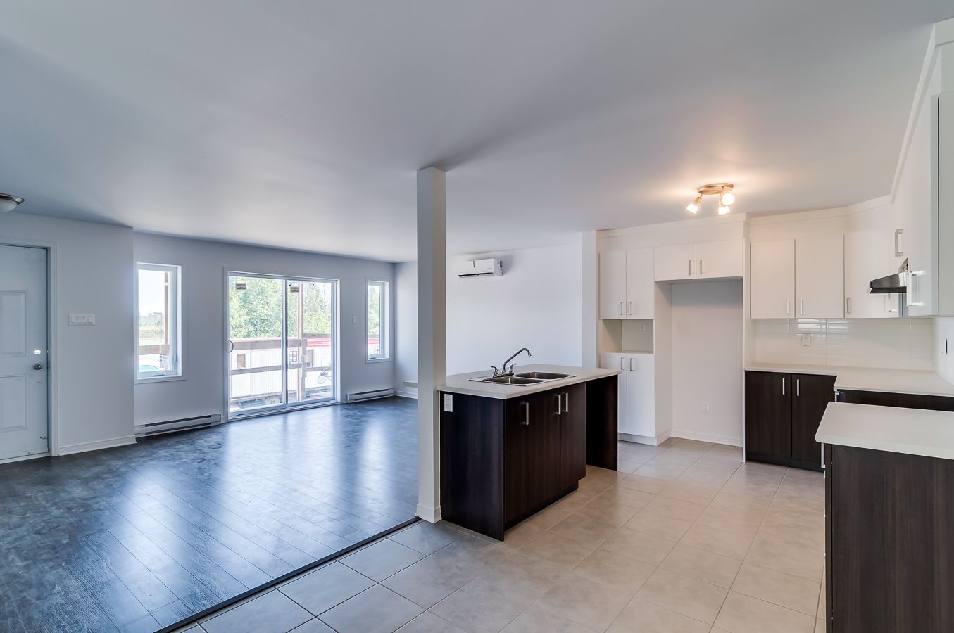 Halfred | Apartment rentals real estate: Rent this maison with 2 bedrooms in Gatineau