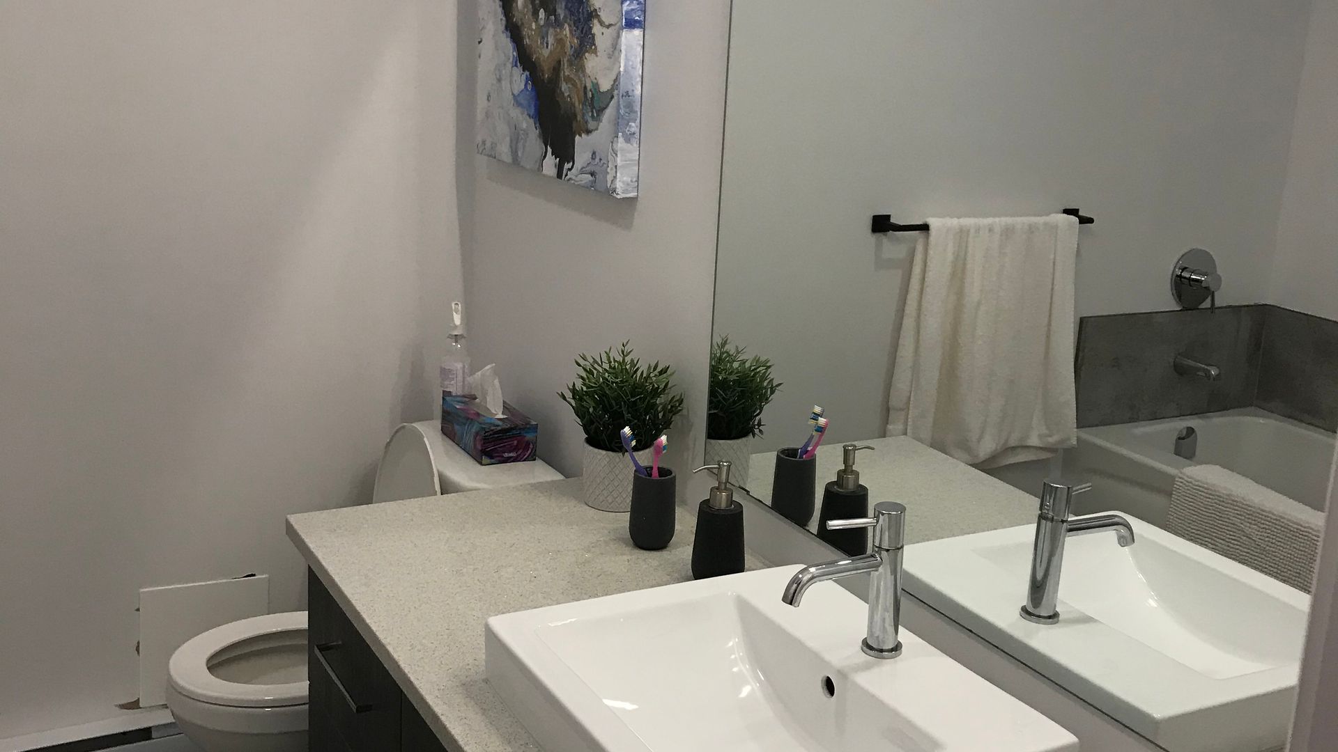 Halfred | Apartment rentals rental: appartement with 2 bedrooms in Gatineau, 242 Rue De La Frégate