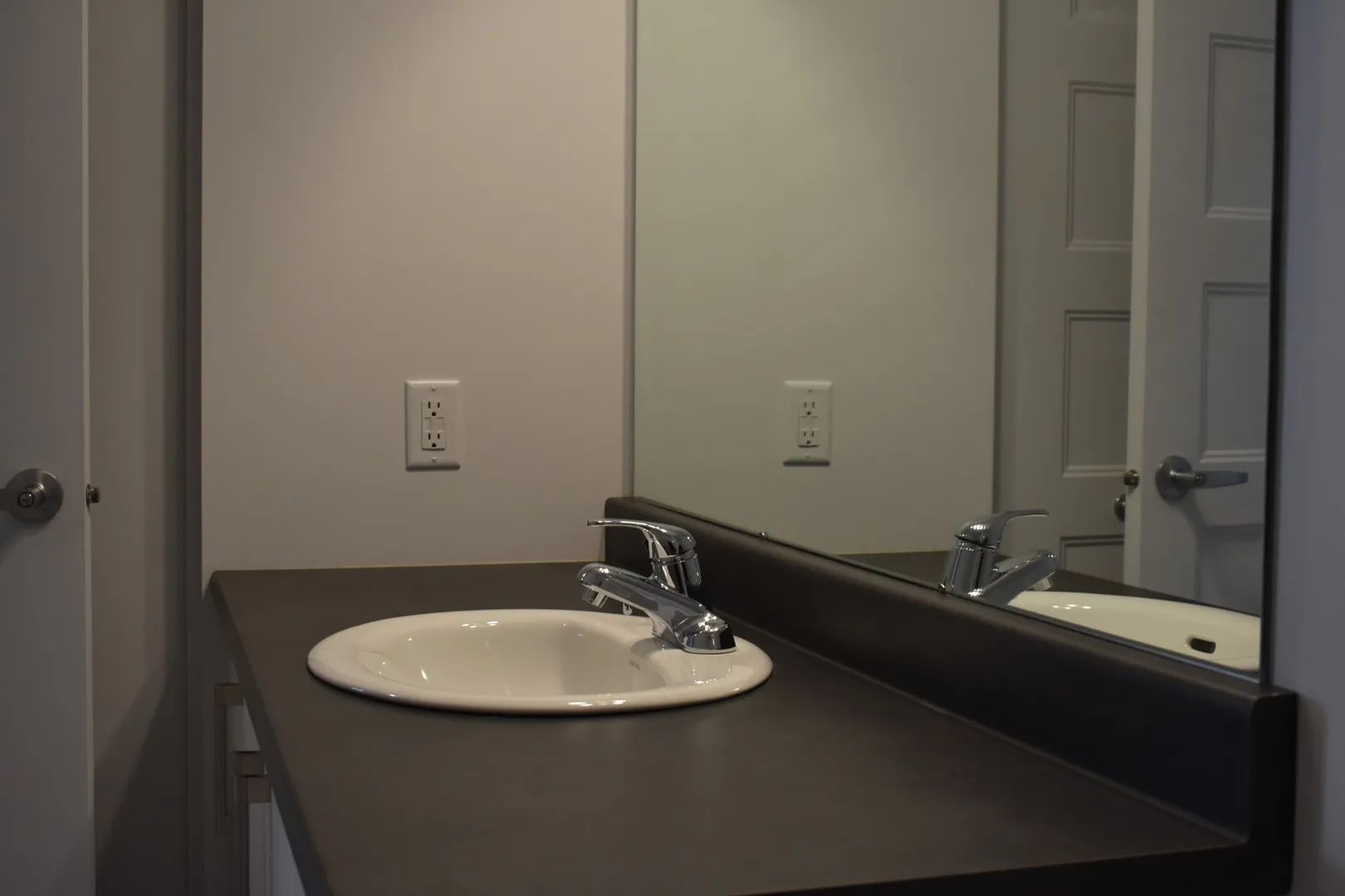 Gatineau rental: logement with 1 bedrooms for rent by Halfred | Apartment rentals